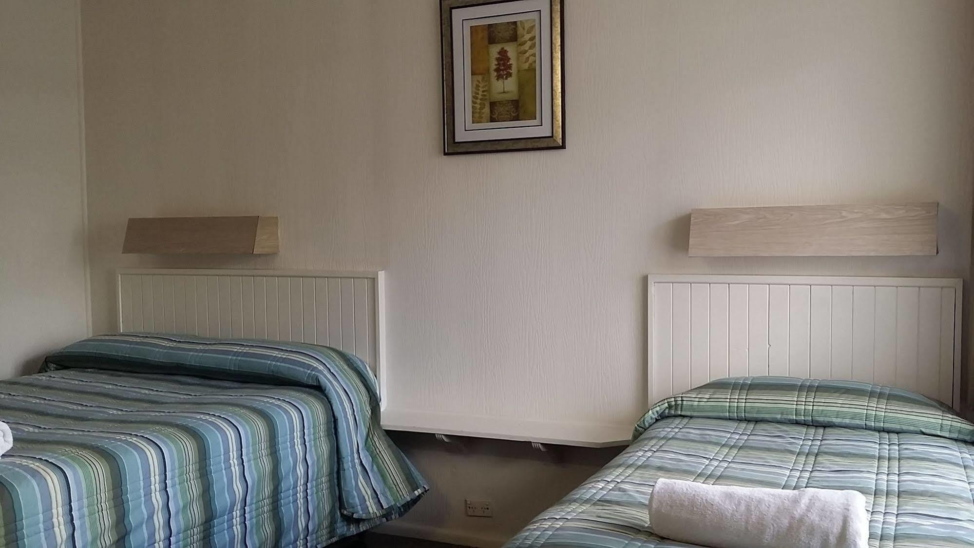 Seymour Motel Kültér fotó